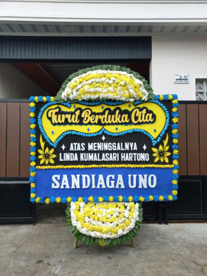 Papan Bunga Duka di Turen